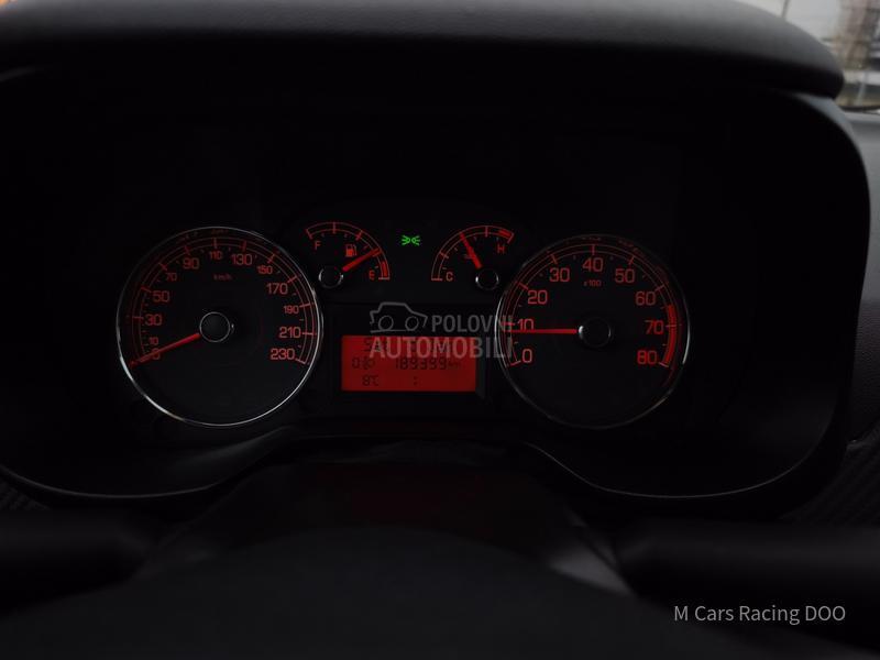 Fiat Grande Punto 1.4 AMORE