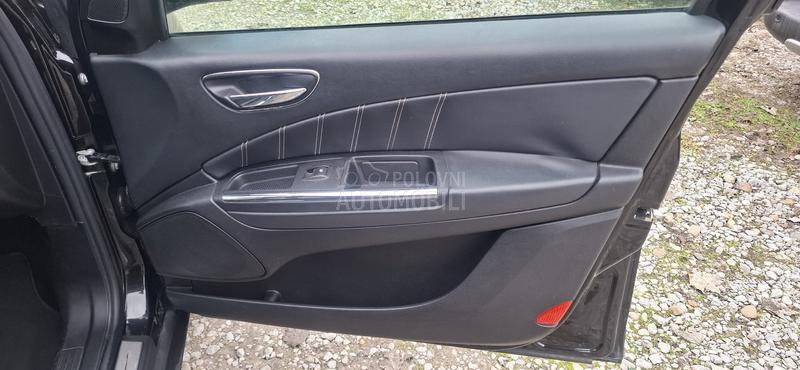 Lancia Delta 1.6 FFUULL