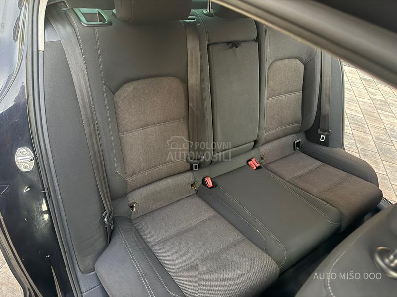 Volkswagen Passat B8 1,6 TDI DSG