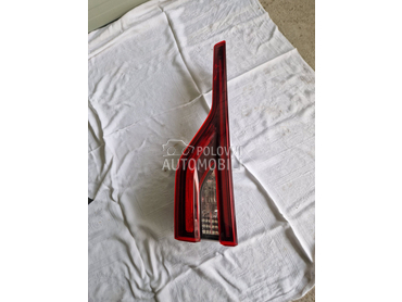 stop svetlo za Renault Talisman od 2015. do 2019. god.