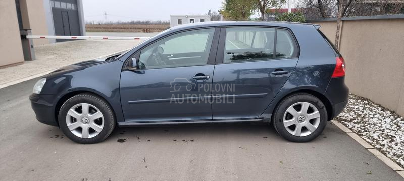 Volkswagen Golf 5 1.4