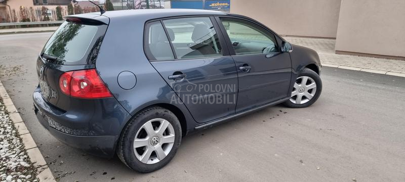 Volkswagen Golf 5 1.4