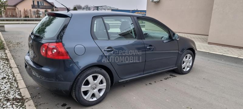 Volkswagen Golf 5 1.4