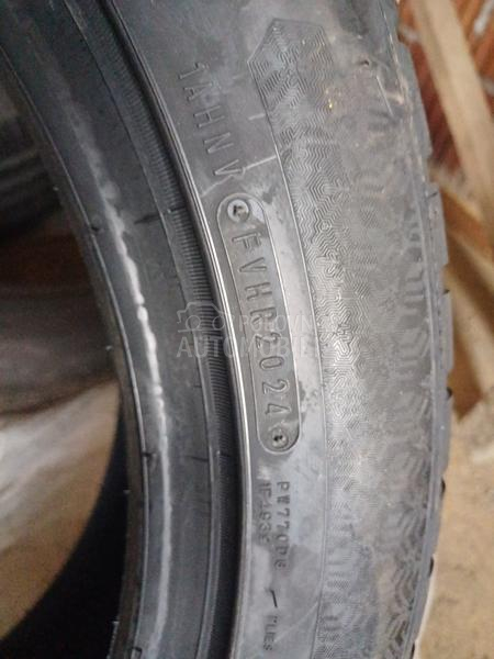 Falken 235/50 R19 Zimska