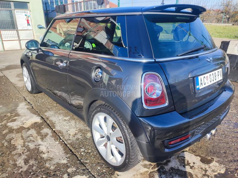 MINI Cooper S 