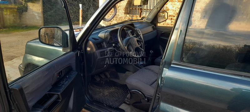 Mitsubishi Pajero Pinin 
