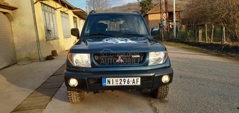 Mitsubishi Pajero Pinin 