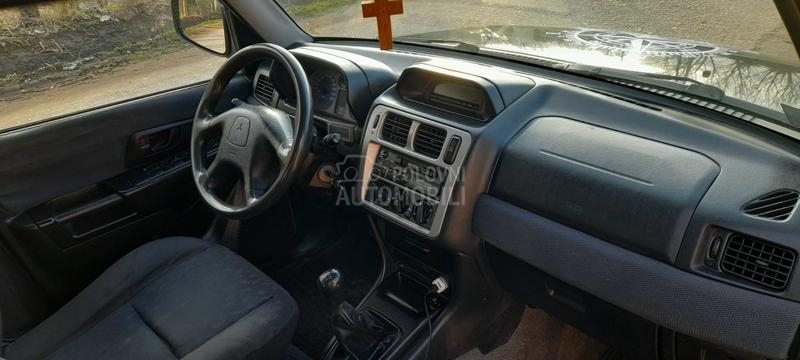 Mitsubishi Pajero Pinin 