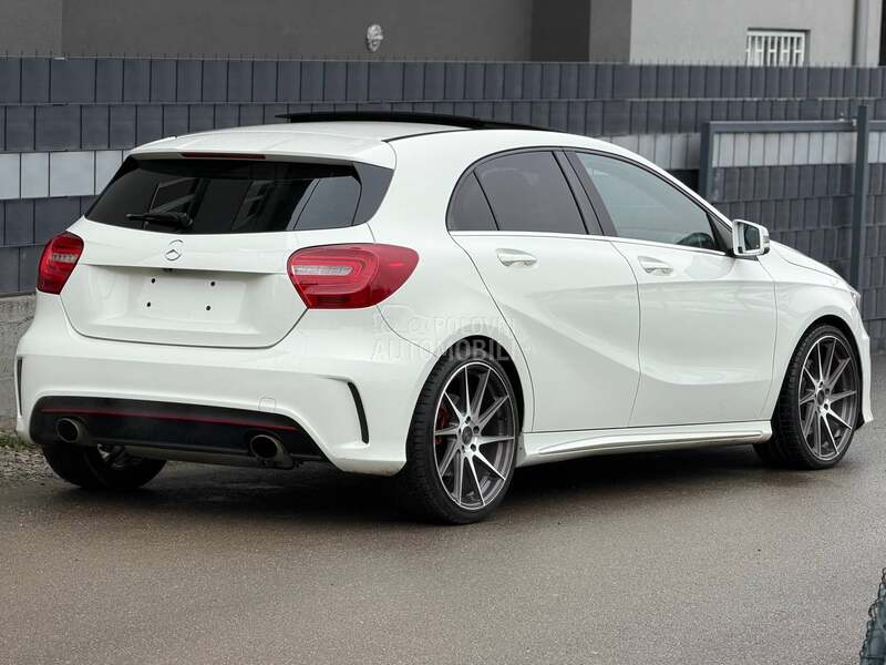 Mercedes Benz A 250 AMG Pano. CH