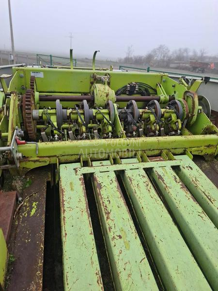 Claas Quadrant 2200