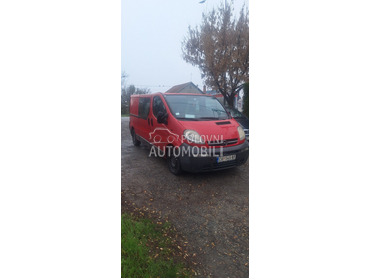 Opel Vivaro kombinovani 6 sedišta