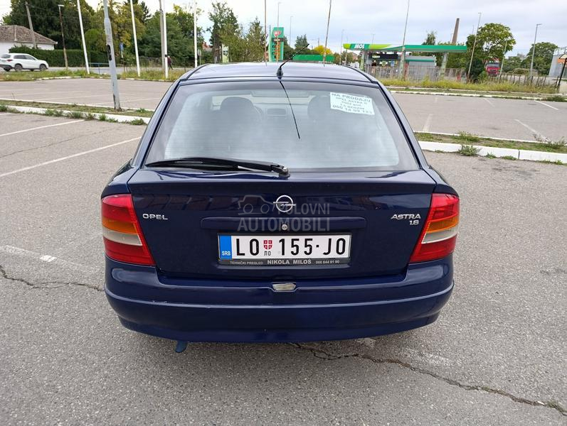 Opel Astra G 1.6 b