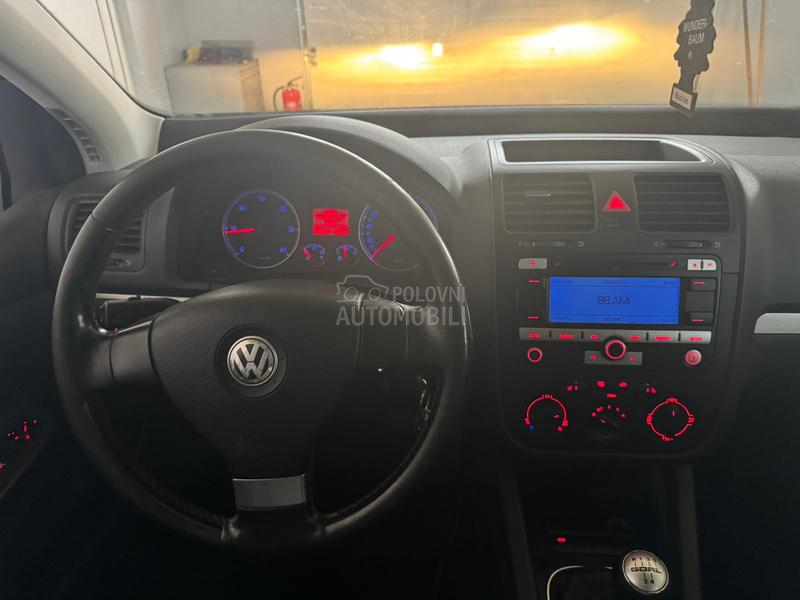 Volkswagen Golf 5 