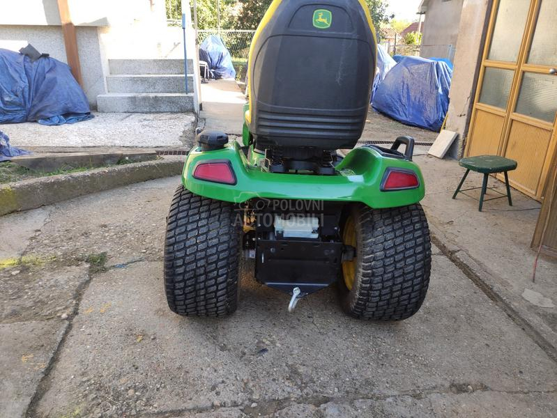 John Deere x590