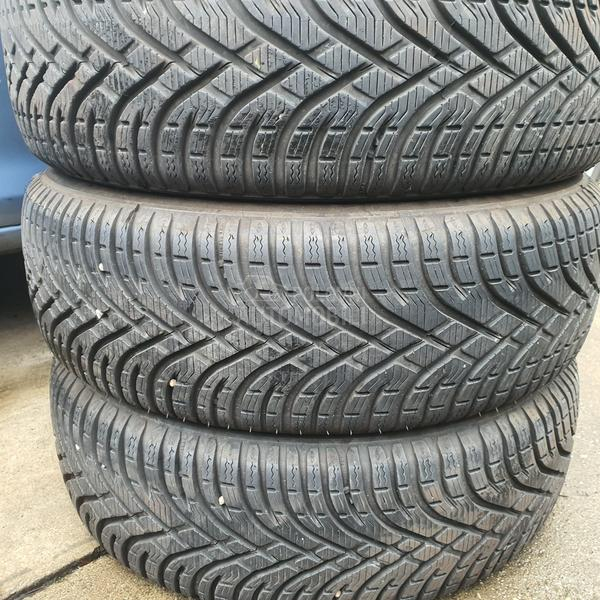 BFGoodrich 185/65 R15 Zimska