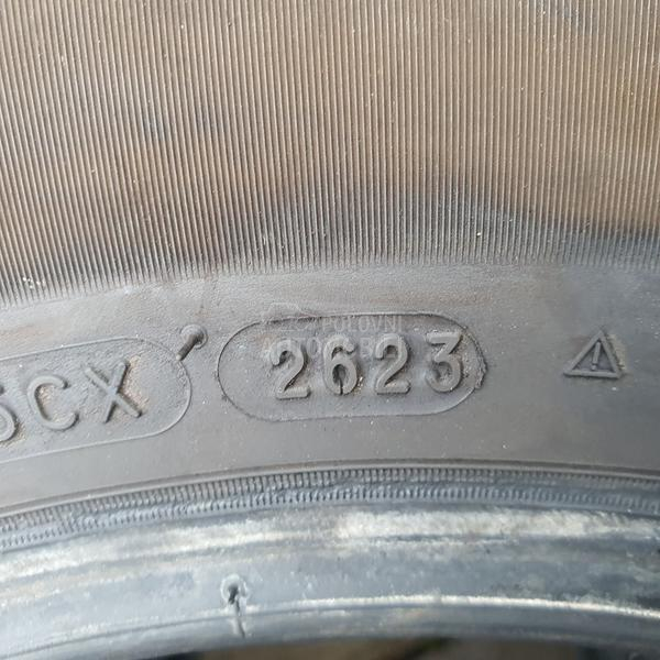 BFGoodrich 185/65 R15 Zimska