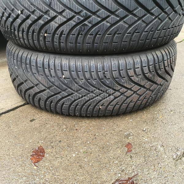 BFGoodrich 185/65 R15 Zimska