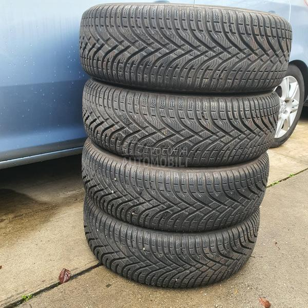 BFGoodrich 185/65 R15 Zimska