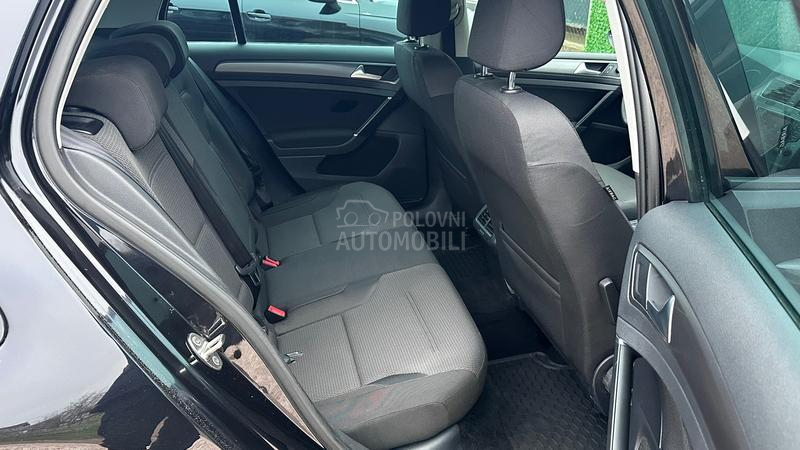 Volkswagen Golf 7 2.0TDI DSG LOUNGE