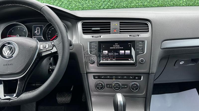 Volkswagen Golf 7 2.0TDI DSG LOUNGE