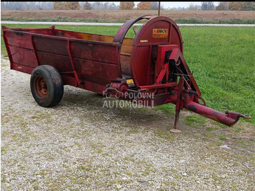 Prikolica za stajnjak