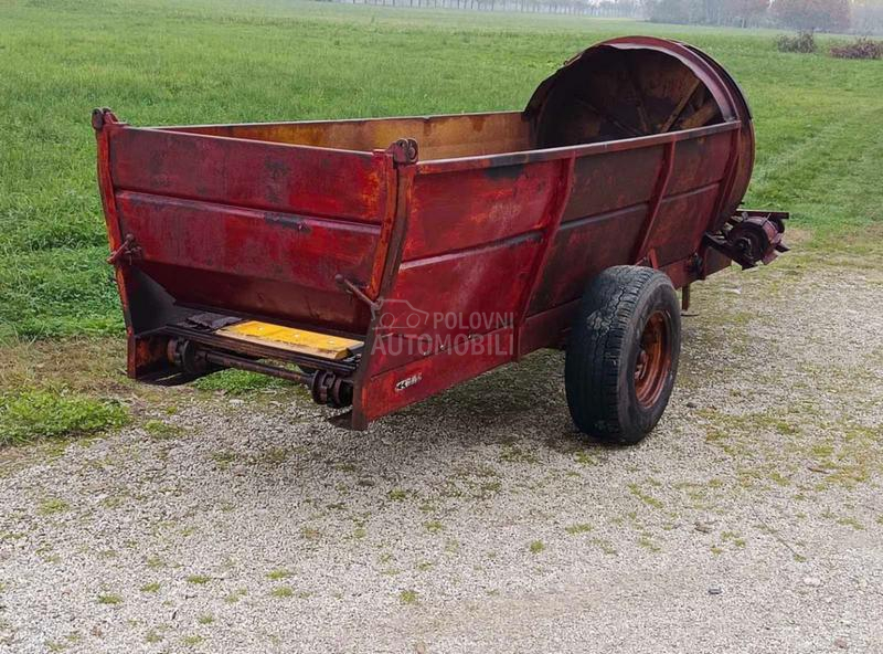 Prikolica za stajnjak