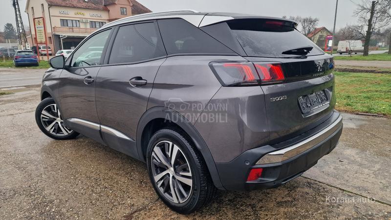 Peugeot 3008 1.5 HDI ALLURE