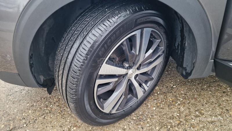 Peugeot 3008 1.5 HDI ALLURE