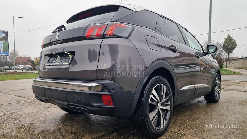 Peugeot 3008 1.5 HDI ALLURE