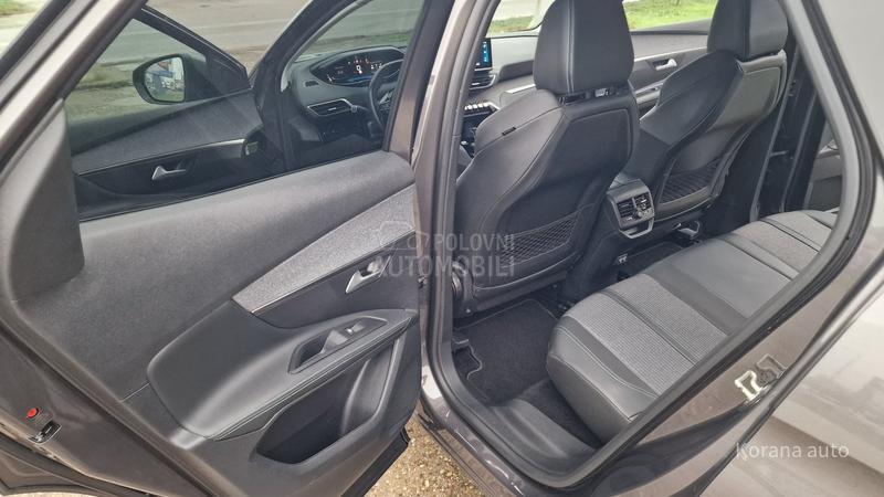 Peugeot 3008 1.5 HDI ALLURE