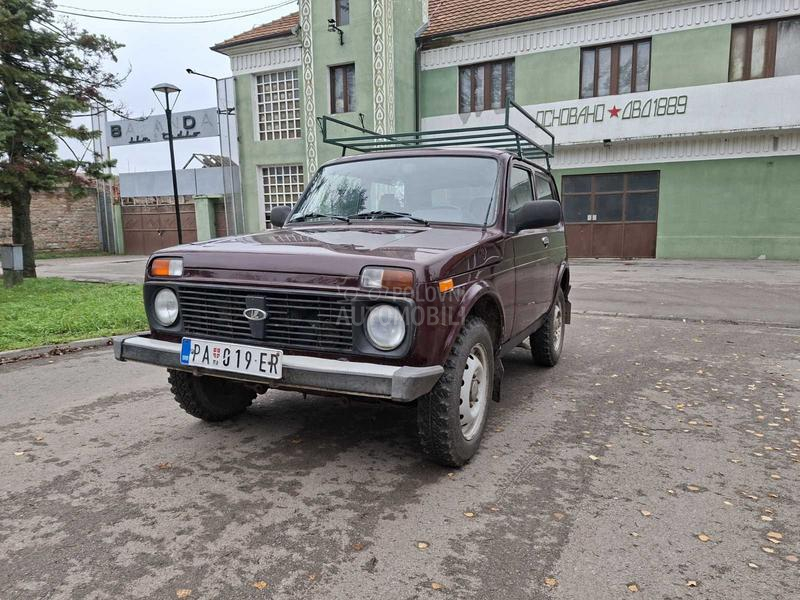 Lada Niva 1.7