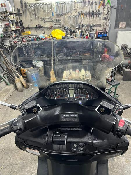 Suzuki Burgman 400