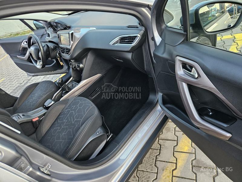 Peugeot 2008 1.6E-HDI ACTIVE