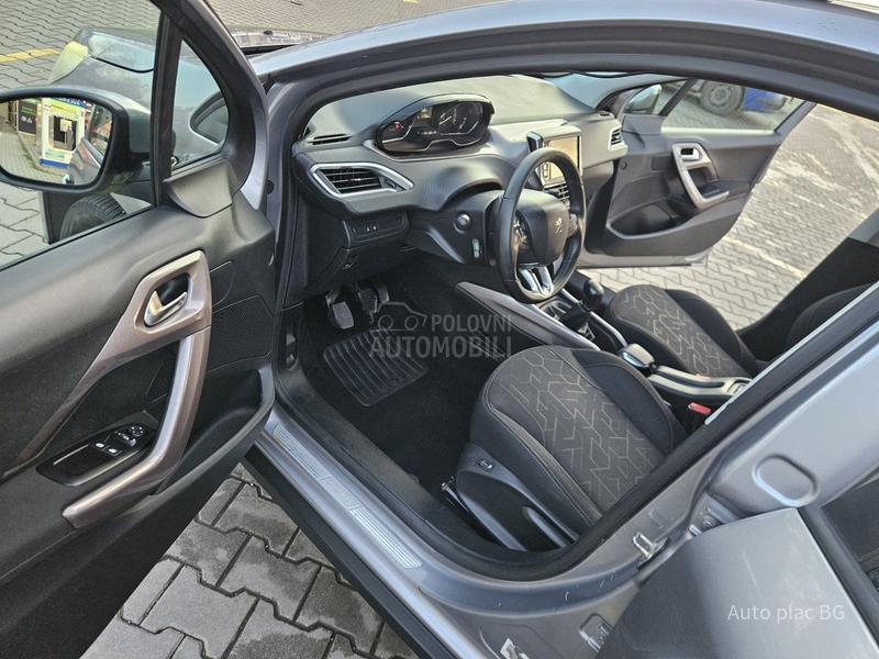 Peugeot 2008 1.6E-HDI ACTIVE