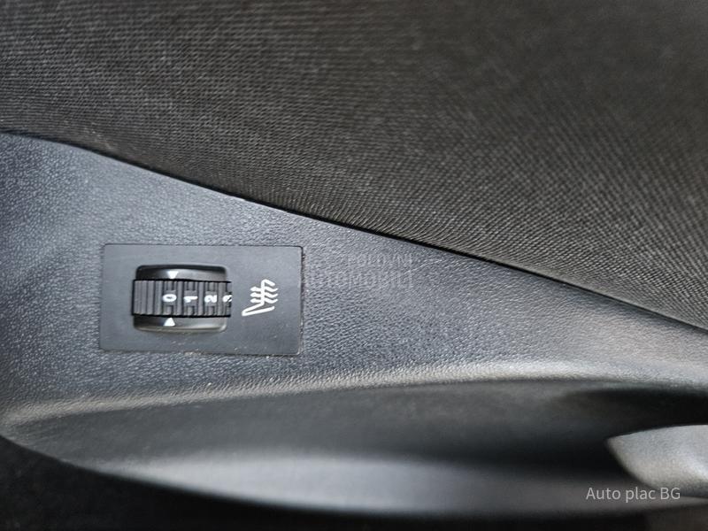 Peugeot 2008 1.6E-HDI ACTIVE