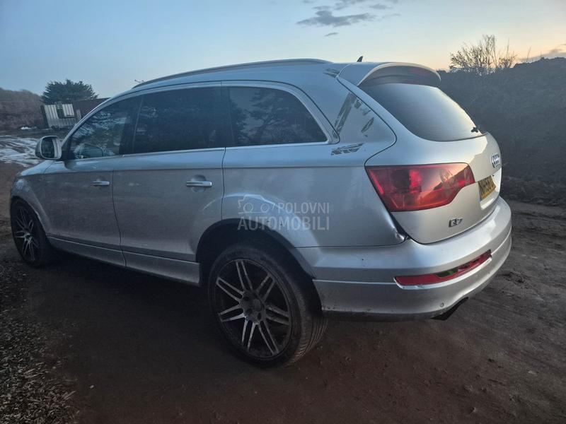 Audi Q7 3.0