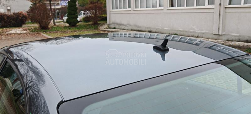 Volkswagen Jetta 1.6 tdi HIGHLINE