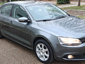 Volkswagen Jetta 1.6 tdi HIGHLINE