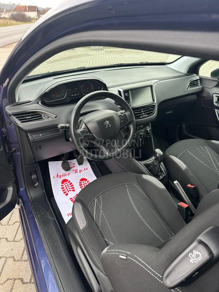 Peugeot 208 1.2
