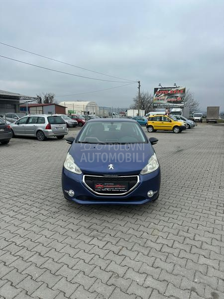 Peugeot 208 1.2