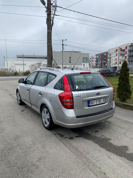 Kia cee`d sw 1.6 crdi