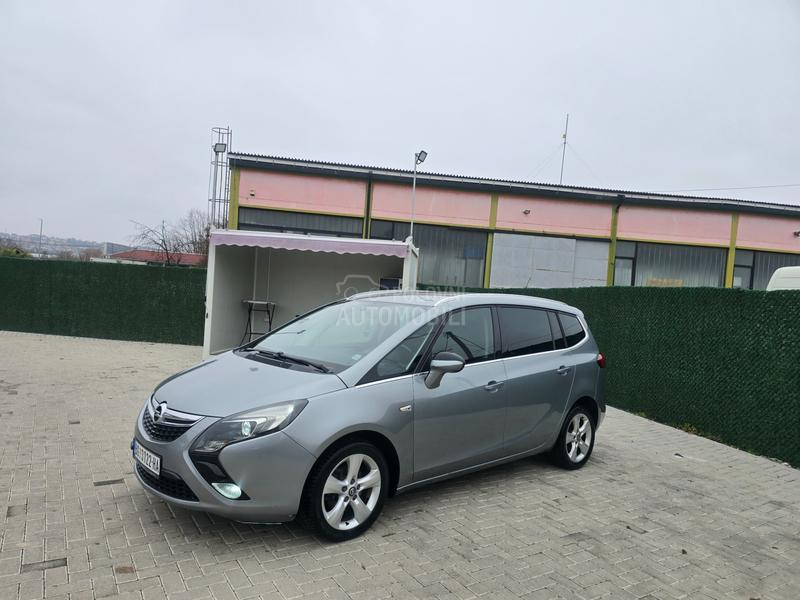 Opel Zafira M.E.T.A.N