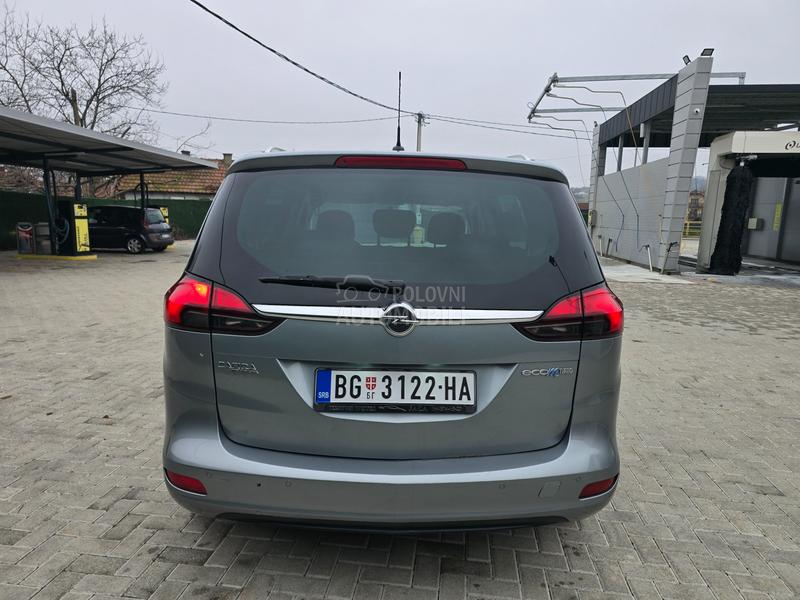 Opel Zafira M.E.T.A.N