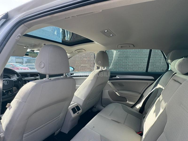 Volkswagen Golf 7 PANO/HIGHLINE/RADAR