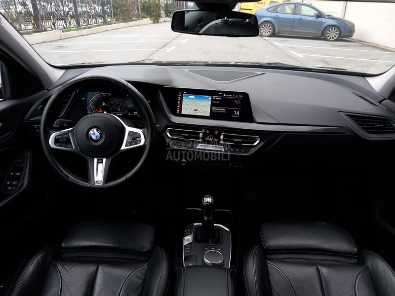 BMW 118 118d M SPORT