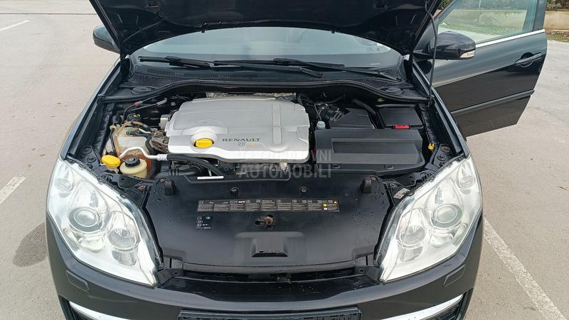 Renault Laguna INITIALE PARIS