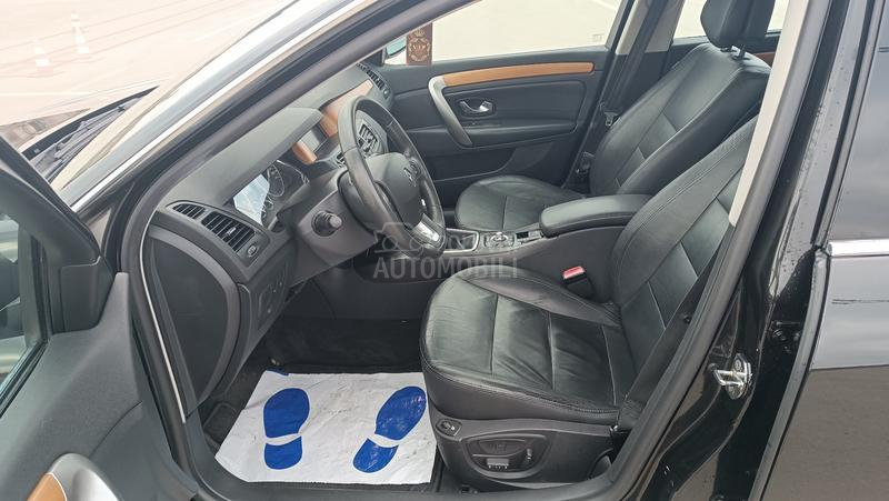 Renault Laguna INITIALE PARIS