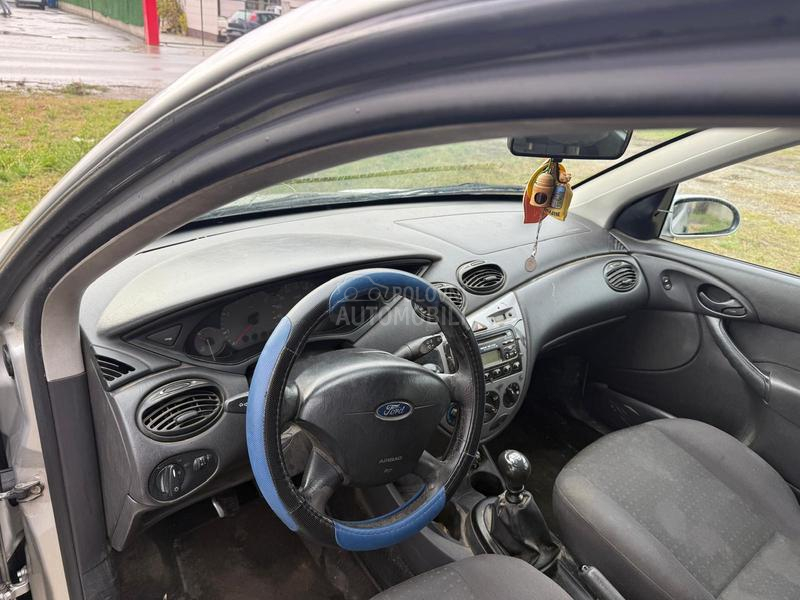 Ford Focus 