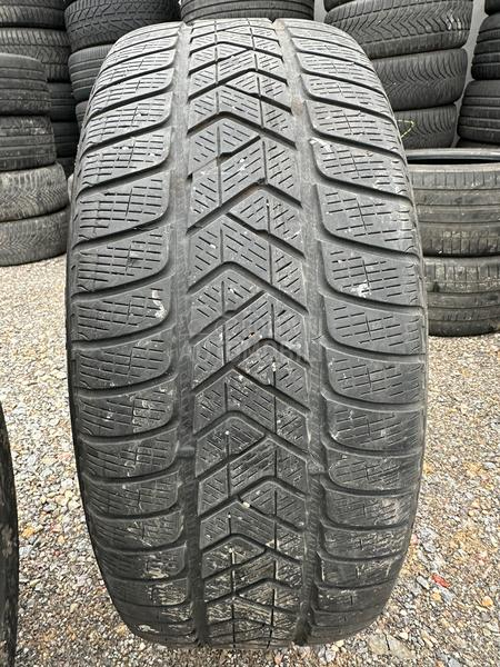 Pirelli 235/55 R19 Zimska