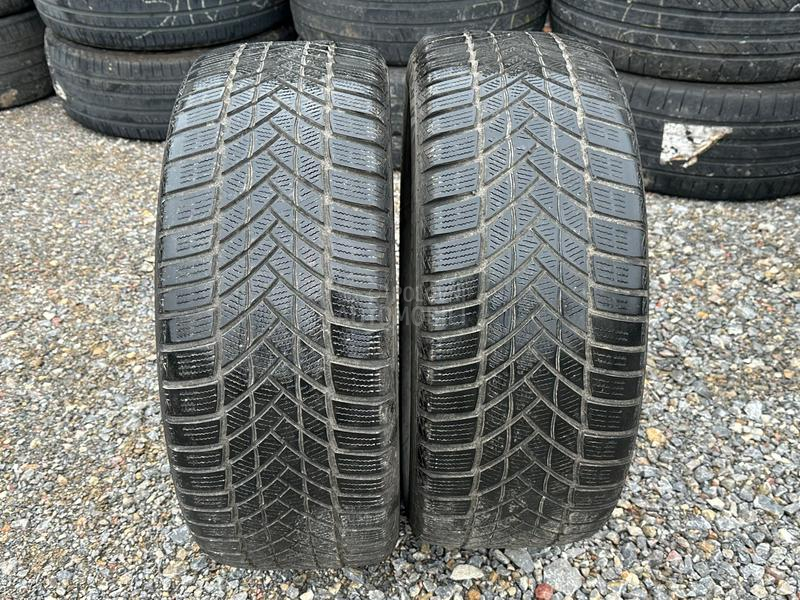 Matador 235/55 R17 Zimska